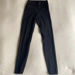 Women’s black leggings